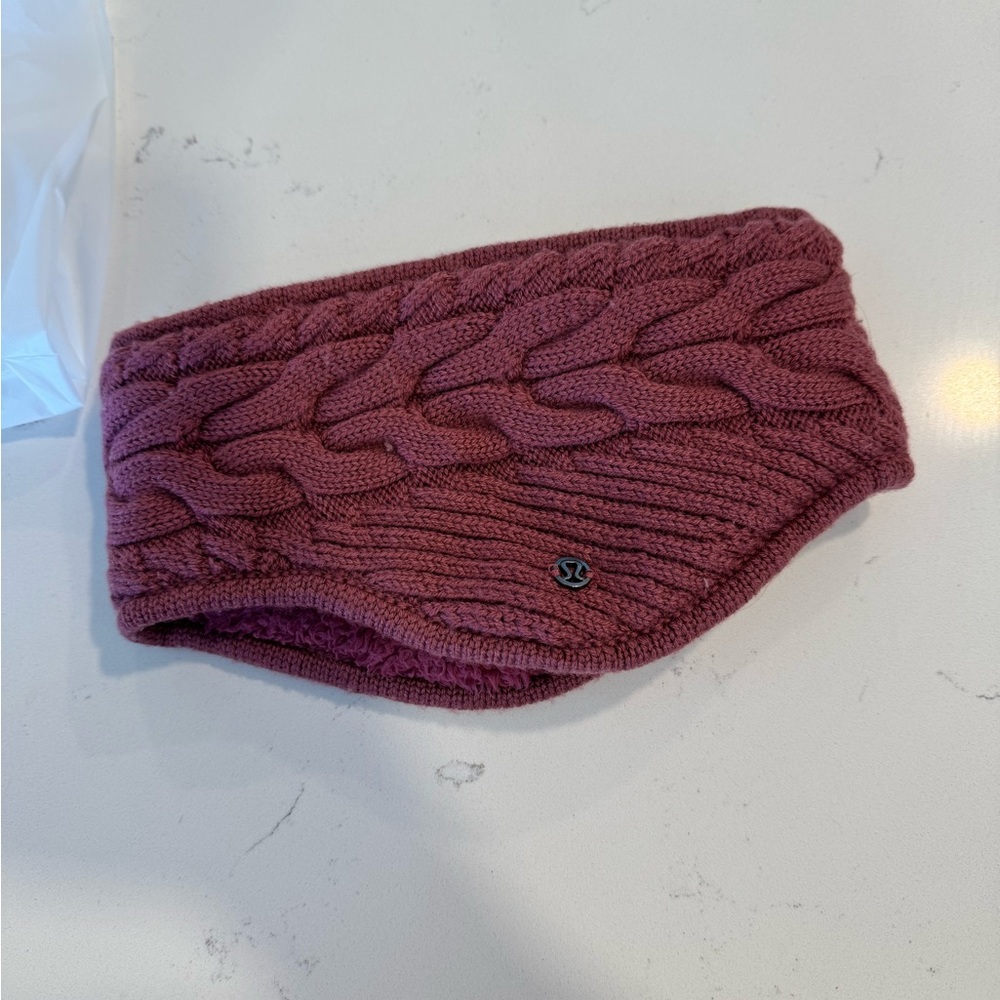 lululemon athletica Cable Knit Ear Warmer in Misty Merlot